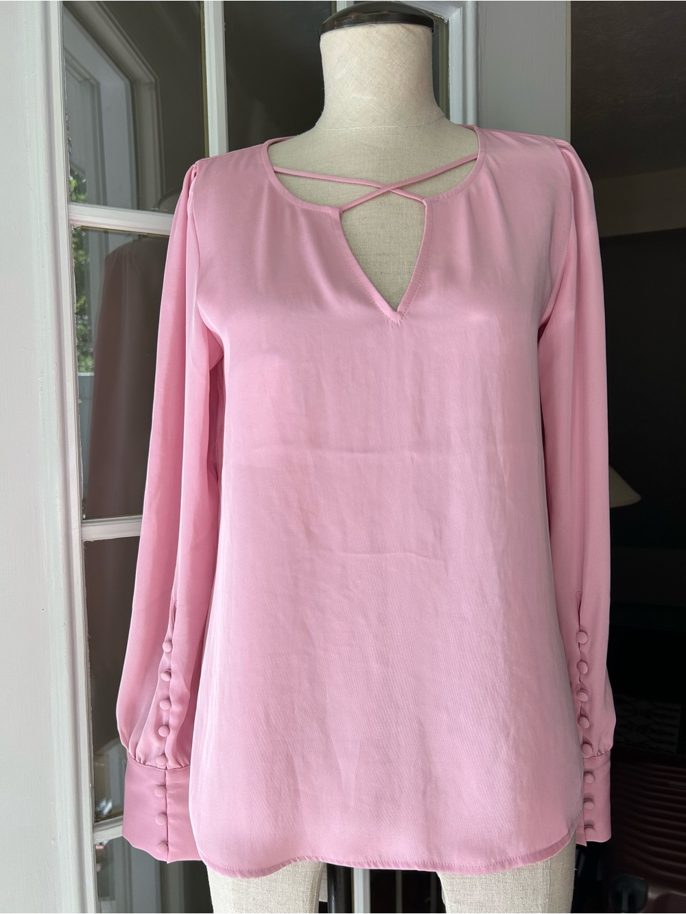 Express ballet pink Long Sleeve Crisscross Neck Blouse padded button cuffs.